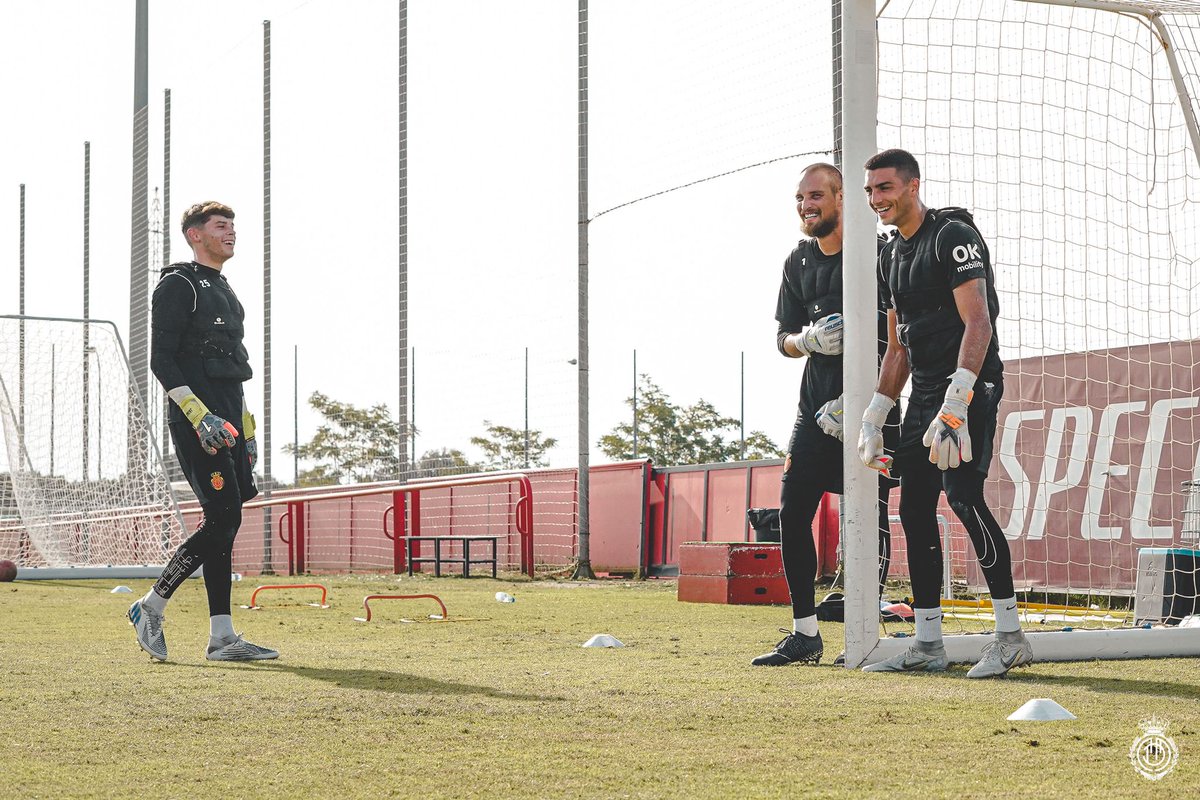 bestofyousports's tweet photo. 🔴 @JaimeDuran001 se entrenó con el primer equipo del @RCD_Mallorca !!! https://t.co/8Opyjw7eOM