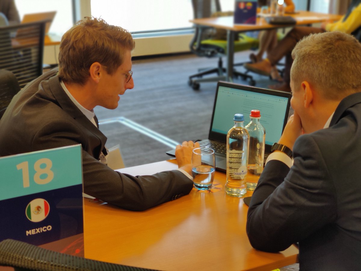 Les #ExportDays by #Wallonia ont débuté !
Les 30-31/08 + de 450 entreprises participantes sont attendues pour + de 1500 rdv B2B prévus avec le réseau 🌍 &amp; 🇧🇪 <a href="/AWEX_Belgium/">Wallonia Export & Investment Agency</a> &amp; <a href="/WBI_tweet/">WBI</a>
Tenté par l'export et la découverte de nouveaux marchés #business ? &gt;&gt;&gt; awex.be