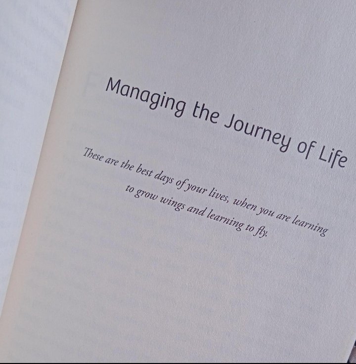 ZargarArifa's tweet photo. #apj_abdul_kalam 
#learninghowtofly
#currentreading https://t.co/fudqsYTTpd