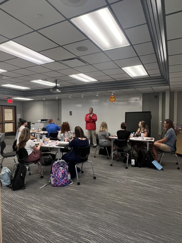 Rachelle tweet media