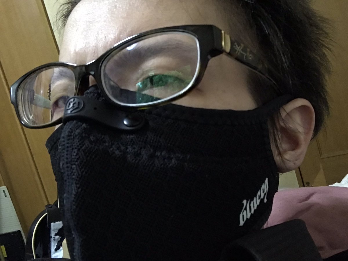 kerberosGuy's tweet photo. 自撮り下手でごめんなさい、岡田敏とBUMP藤原見せました。スイマセン。もう一人の女性は柊佳です。同い年です。 https://t.co/uw3oXNIj7N