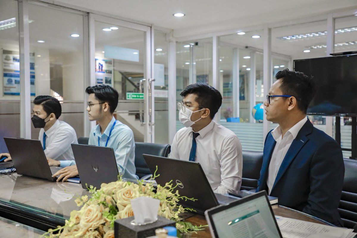 BELTEI_Test's tweet photo. H.E. LY Navuth, Deputy Director-General of BELTEI Group and Manager of BELTEI International Relations chaired the weekly meeting to discuss some works which were completed in the previous week and set forth the action plan for the following week on August 30, 2022. https://t.co/E0xpAAZbfi