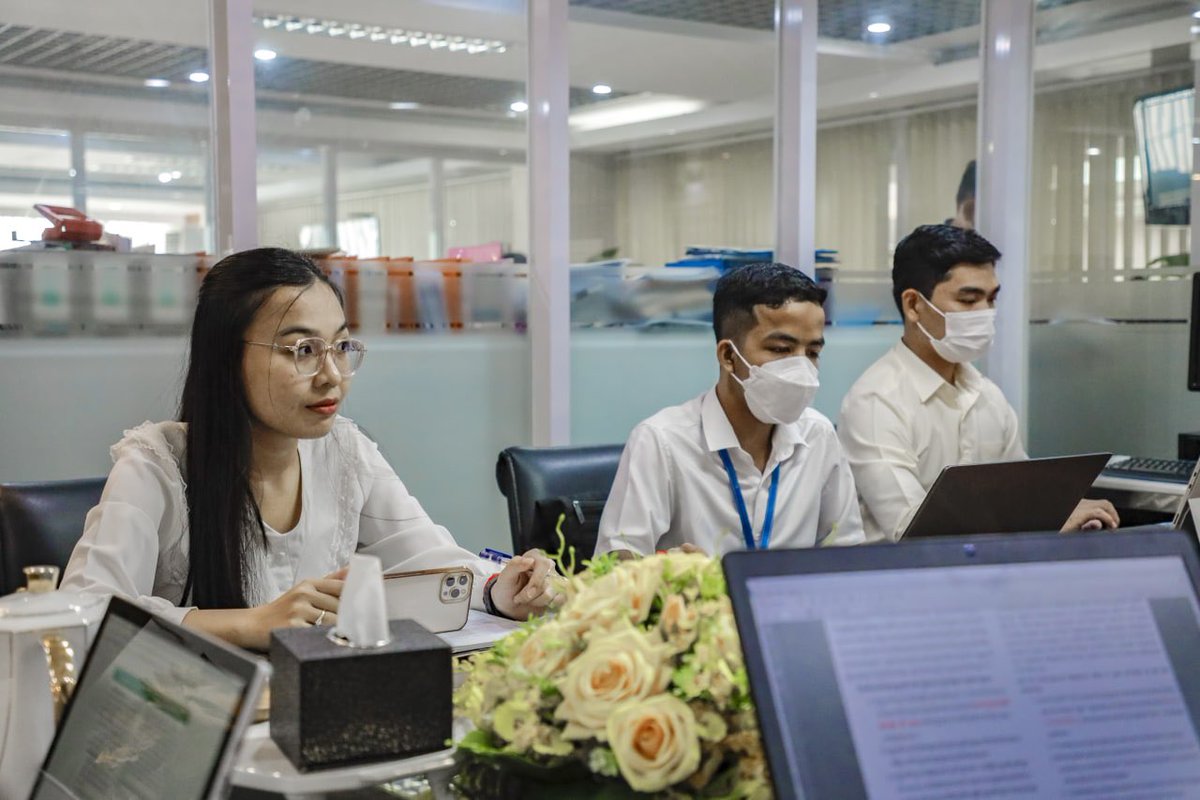 BELTEI_Test's tweet photo. H.E. LY Navuth, Deputy Director-General of BELTEI Group and Manager of BELTEI International Relations chaired the weekly meeting to discuss some works which were completed in the previous week and set forth the action plan for the following week on August 30, 2022. https://t.co/E0xpAAZbfi