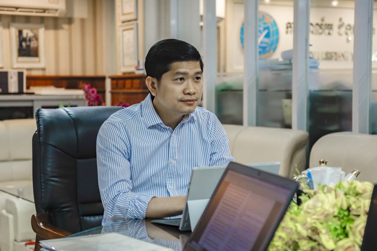 BELTEI_Test's tweet photo. H.E. LY Navuth, Deputy Director-General of BELTEI Group and Manager of BELTEI International Relations chaired the weekly meeting to discuss some works which were completed in the previous week and set forth the action plan for the following week on August 30, 2022. https://t.co/E0xpAAZbfi