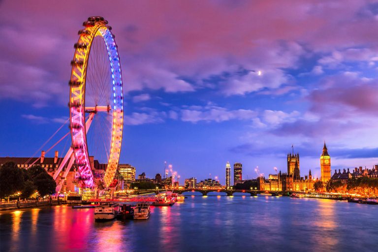 holidayactivty's tweet photo. What's on London! Check out this activity!

It is all about visiting London.

Join DavidStubbs on this exhilarating activity to do exciting things in London.

https://t.co/I3LTJPx6Ro https://t.co/c0qNE5BhBx