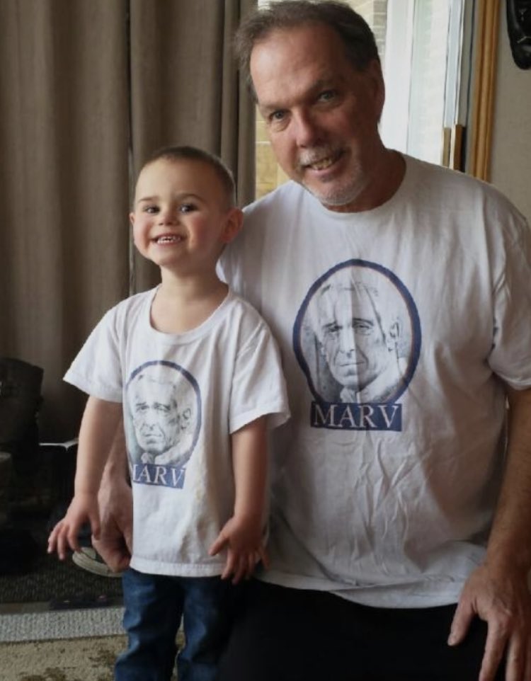 kneedragger01's tweet photo. @DelReid @mit3y @26shirts @flicktures You know that Iβm all inβ¦ #marv #lovelawrence https://t.co/7Q860hhkHi