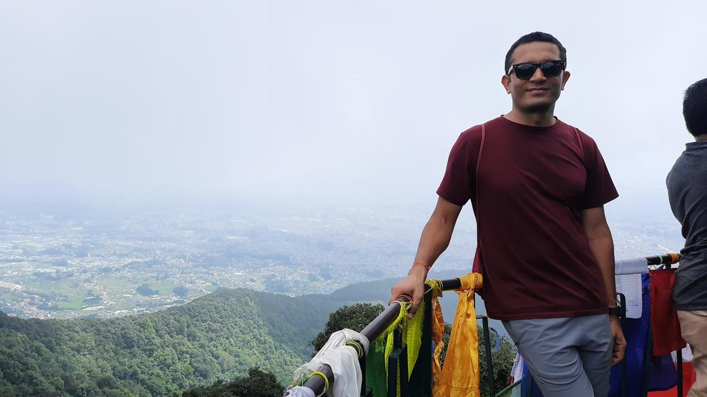 ModDhakal's tweet photo. शिखरमा पुगेपछि । 
#modtraveldiaries #jamacho #hiking https://t.co/GGkq4pcoHa