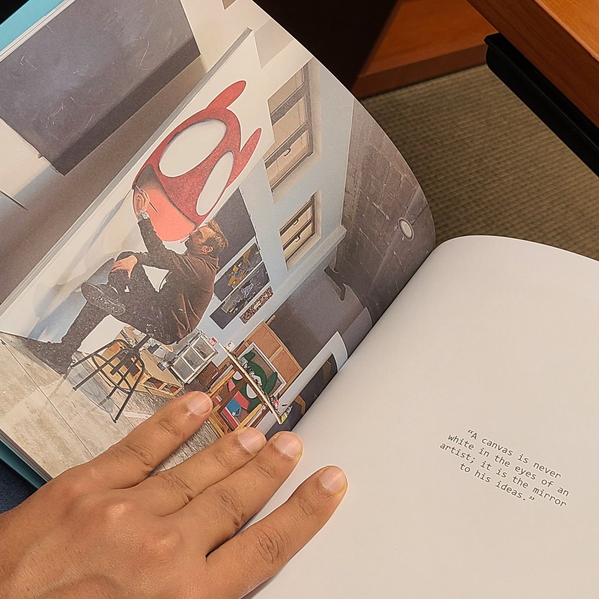 DeKoustav's tweet photo. The physical @LilHeroesNFT book by @plansartstudio is just wow! The maradona lil hero is obviously my favorite 💙 https://t.co/JdCDM7KnEv