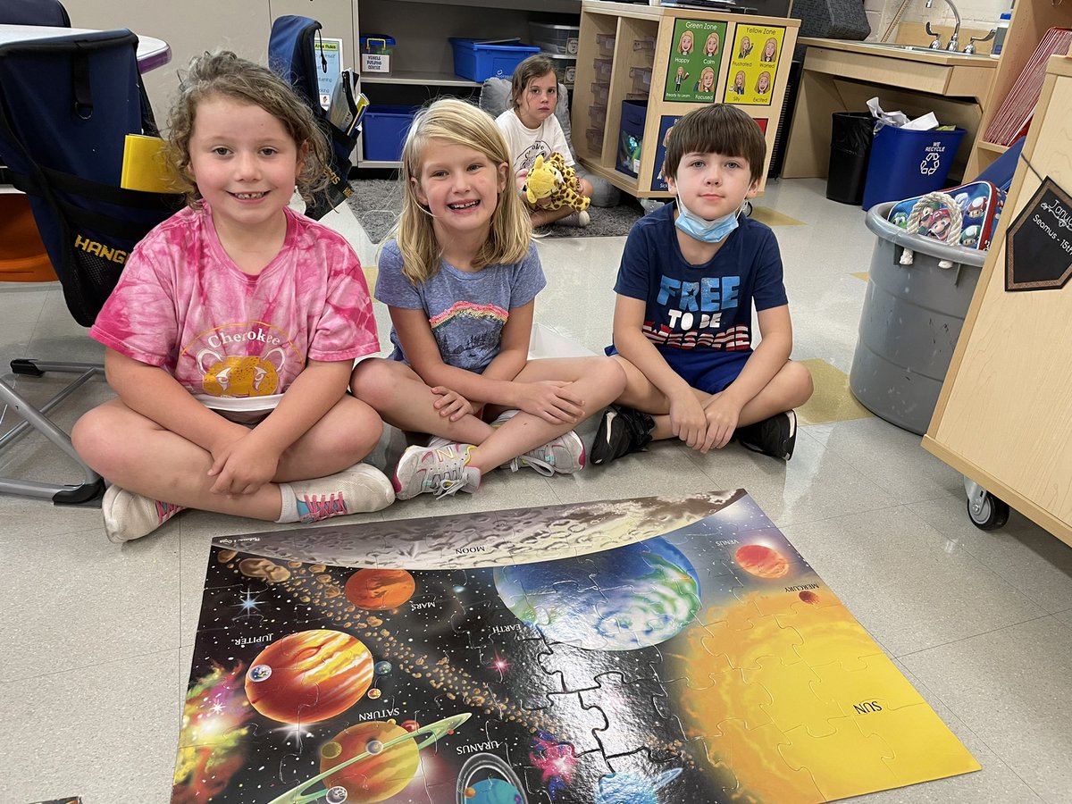 Team Work Makes The Dreamwork in 1st Grade! #cherokeeinspires <a href="/MrsTsagalis/">Mrs. Tsagalis</a>