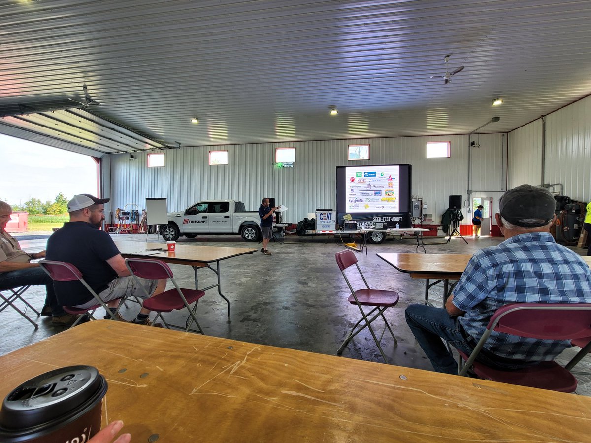 farmerschneck's tweet photo. Really looking forward to a great day of learning at the dundas scia tillage day.  Ken Ferrie starting the morning off. Huge thanks to all the sponsors!!! #ontag @OntarioSoilCrop https://t.co/MK1mJ6q3At