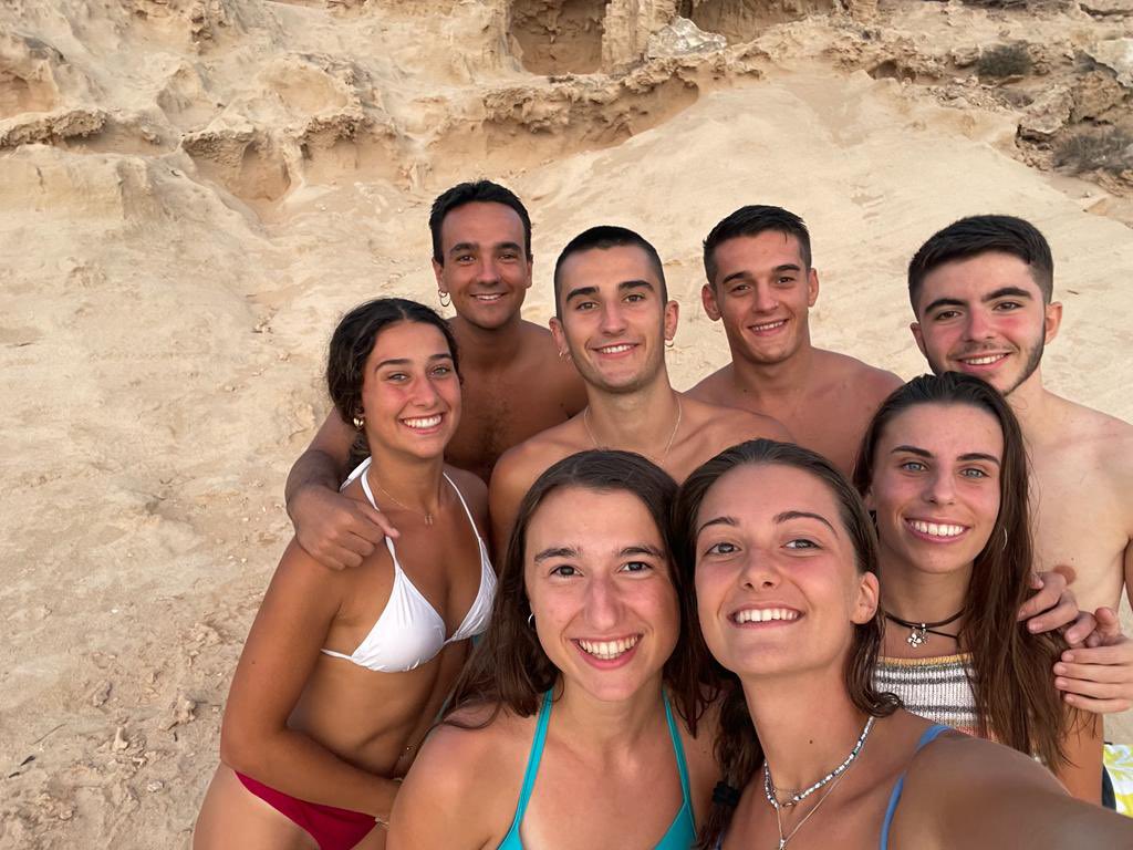 Ibiza con ellos>>>>>>>>>