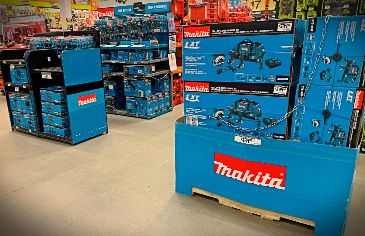 DannyC (@dannyc_thd) on Twitter photo Makita Driving Innovation has set up shop for the day. <a href="/MakitaTools/">Makita Tools USA</a> #HomeDepot #4403TheBeast #HardwareLegends Makita Driving Innovation has set up shop for the day. <a href="/MakitaTools/">Makita Tools USA</a> #HomeDepot #4403TheBeast #HardwareLegends