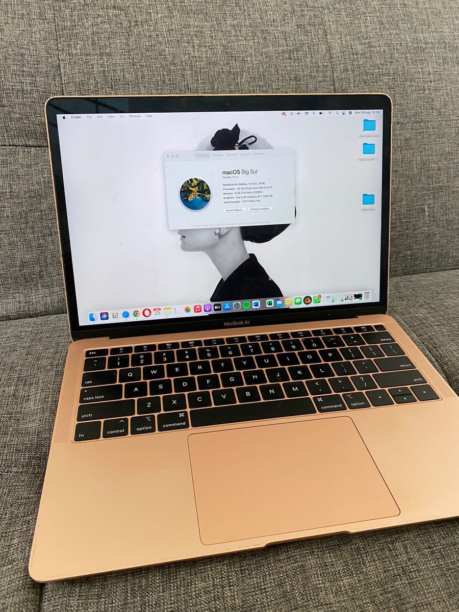 Husnarubyjane's tweet image. Dijual #MacBookAir #macbooksecond #apple #jualmacbook #wts #sale
Macbook Air 2019 Rosegold
(Retina, 13 Inch, 128gb)
#jualsecond #prelovedmacbook #Macbookair2019 #MacbookRosegold