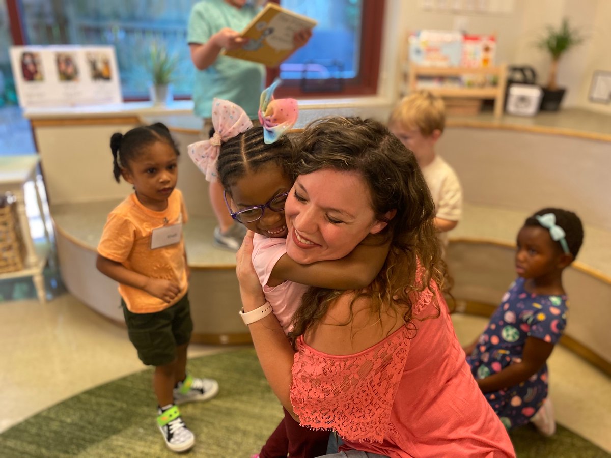 HSD_Supt's tweet photo. We welcomed our littlest Blue Devils and their parents/caregivers back into our community. The sight warmed my heart. #graceandgratitude @mrh_ecc @MRH_Schools https://t.co/CF6UBMn7vd