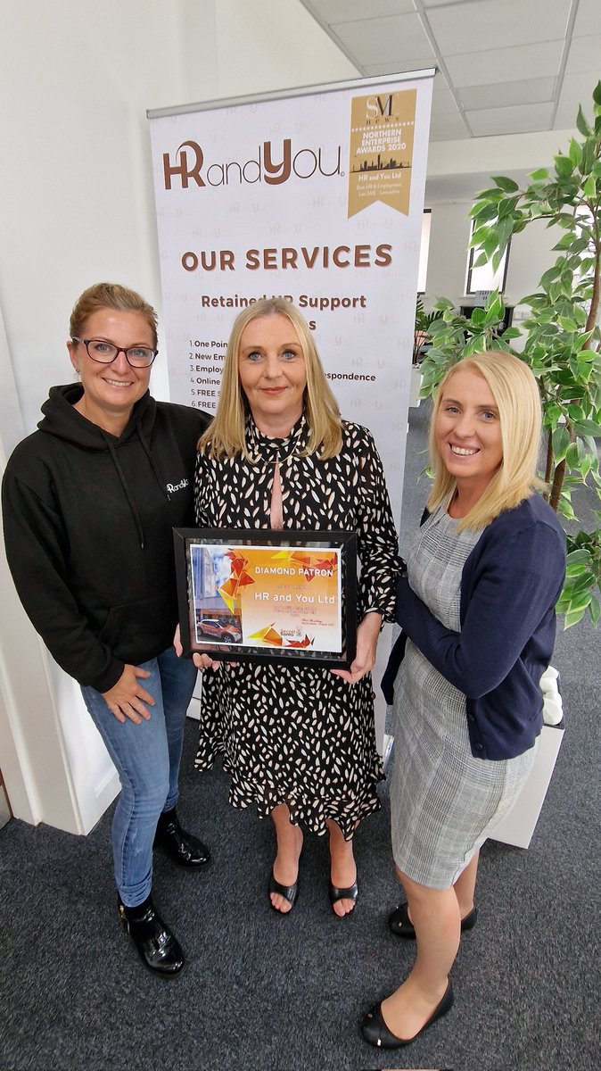 SecretSantaLTD's tweet photo. Very pleased to announce :

HR and You Ltd have just joined our panel of wonderful "Diamond level" Patrons. We had soo much finding out about they do :-) 
These guys are amazing people, so kind and generous.
More about them soon xx https://t.co/J7vBR0hFXp