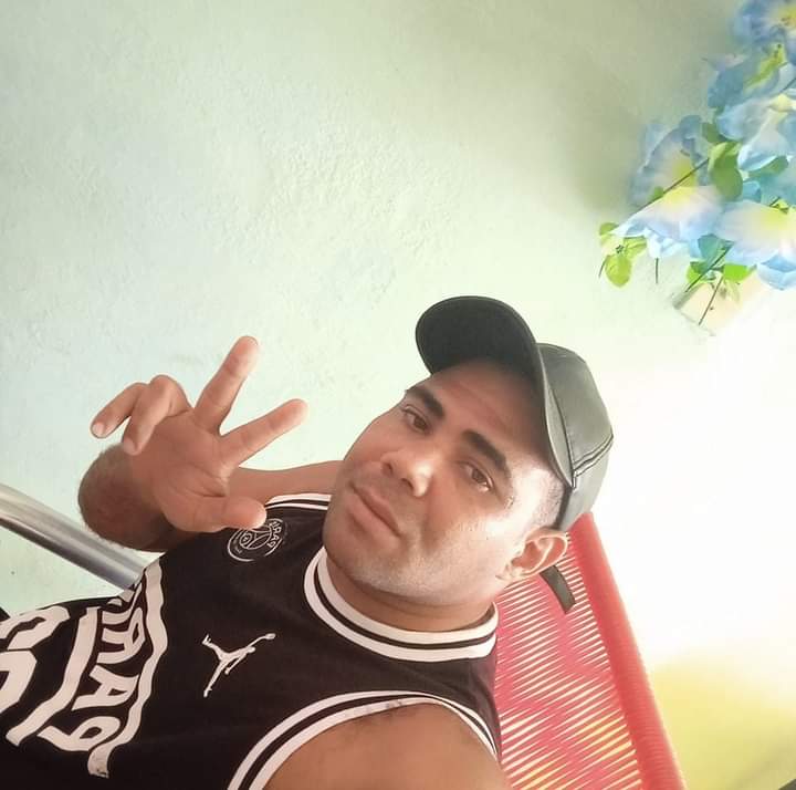 JuanLuisBravo15's tweet photo. #Cuba #Nomascomunismo #PUNCLI #ProyectoEmilia #Elcambioesya Acabo d ser amenaza2 por mayor Kevin dl G2 en #guantanamo con ser llevado a prisión por mi activismo político. El Proyecto Emilia entro a Gtmo no lo voy a permitir. @MarioJPenton @radiomambi710 @MAMBISA5 @OscarBiscet https://t.co/j7r4fKPj2S