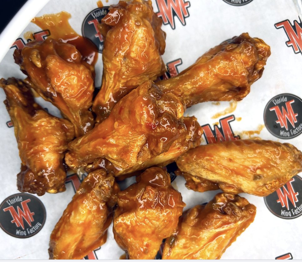 FLWingFactory's tweet photo. 👀 Interrupting your feed for this: 

#FWF #tallyfood #tallahasseefood #fsu https://t.co/rL8UoxBeIO