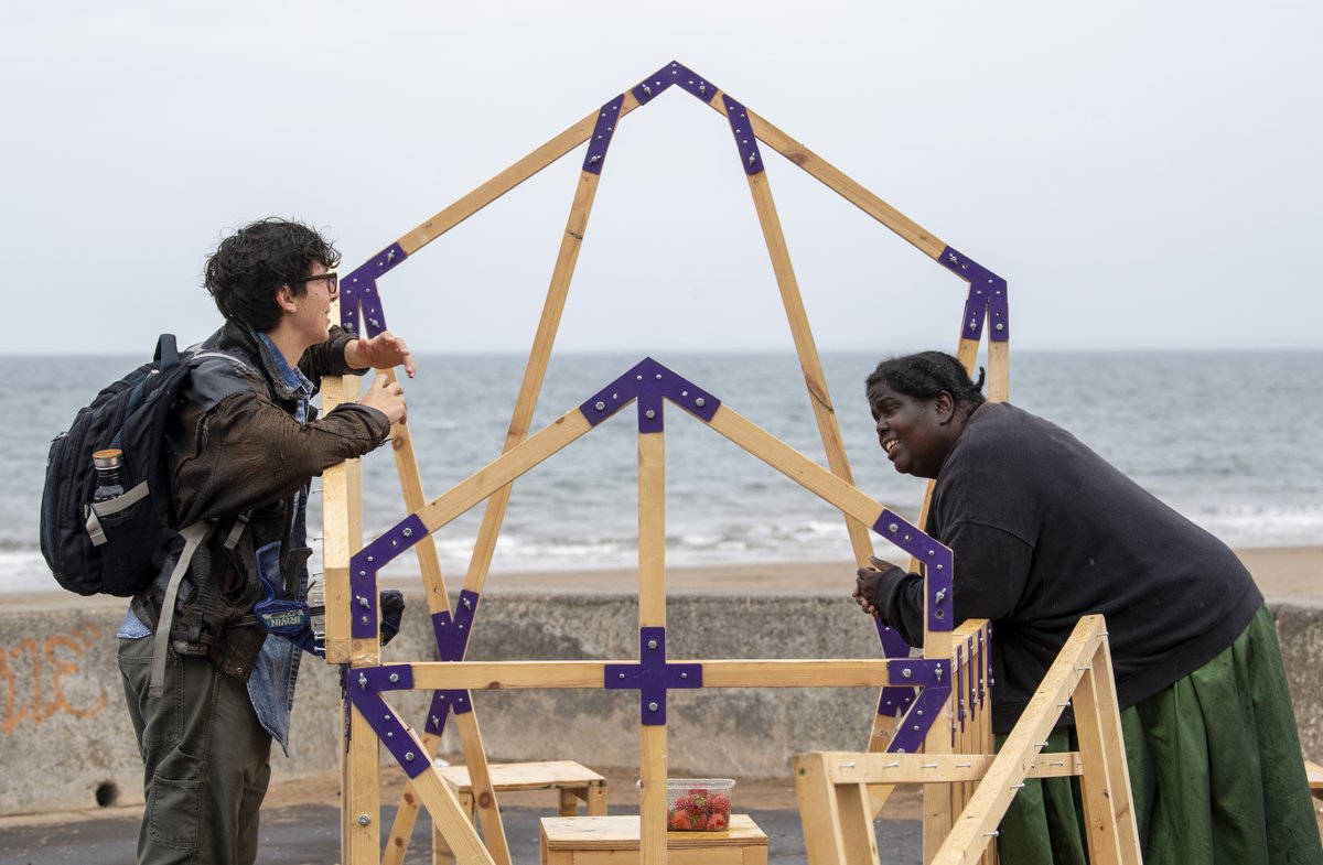 HN_showcase's tweet image. What a week! We're still buzzing. Thank you to all of our incredible artists, venue partners, delegates and staff for contributing to such a brilliant #HRZNSHOWCASE22 @edfringe, full of ground-breaking performance, new connections and vibrant conversations. Until next time...!