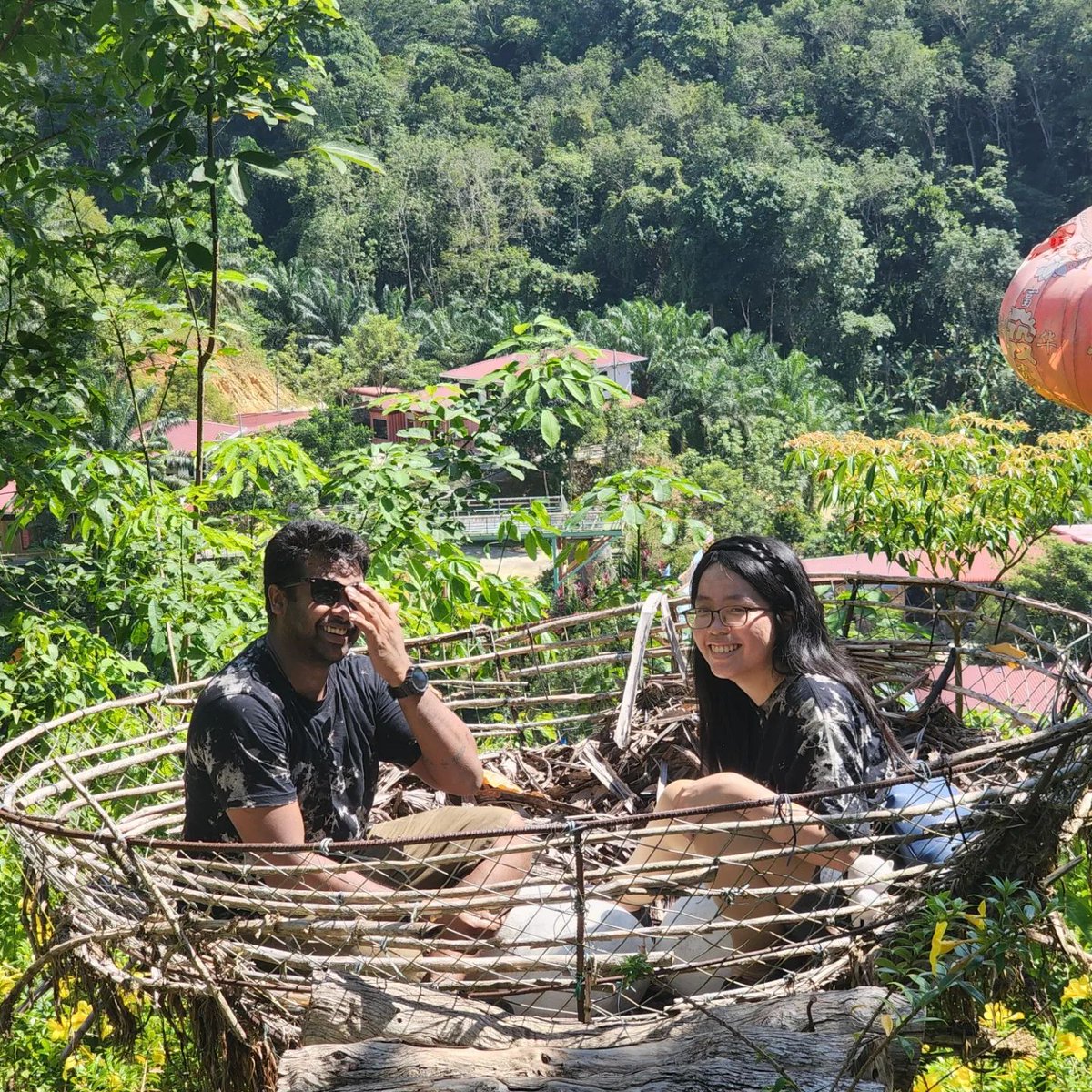 Koogly's tweet photo. A Long Day of Hiking/Watching Animals/Petting Doggos/Living in the Nature

It was Worth every Ounce of Sweat we shed!🤩

#Sabah #Yongfarmstay #Wanderlust #Natureslap #hiking #travel #Malaysia #worthit https://t.co/5la1CkFUx8