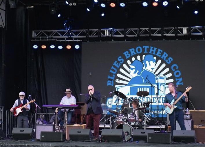 threadbear9's tweet image. Ahhh…back from my first extended tour since Covid tried to end live music! It was great to get out and see the country…