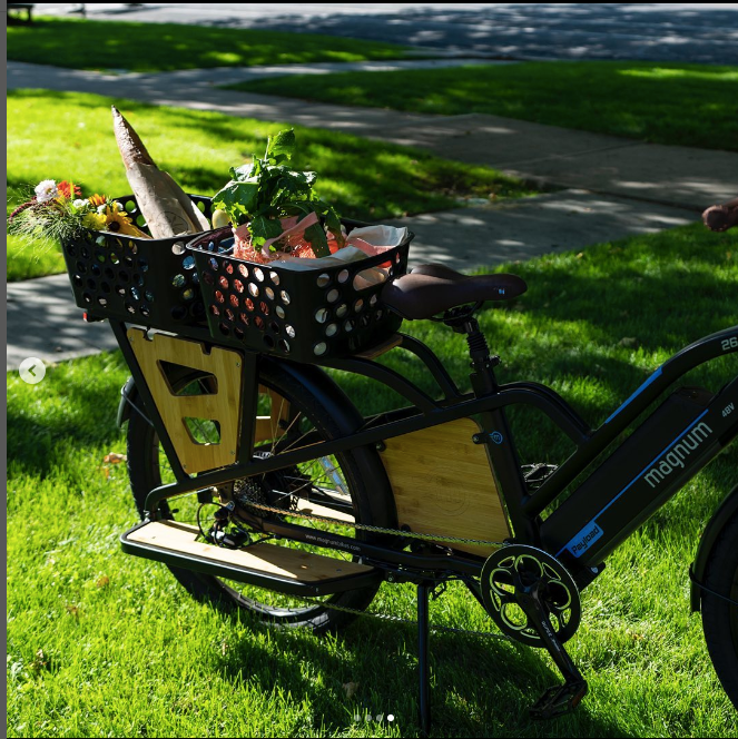 plus_ebike's tweet photo. Deemed the pickup truck of e-bikes - the Payload can take you and your passenger/groceries/gear across the street or across town with ease.
#magnumbikes #feelthepower #cargo #cargobike #cargoebike #ebike #electricbike #payload #electric #ev #groceries #pickup #ebikeplus #ottawa https://t.co/1tMad2iwv9