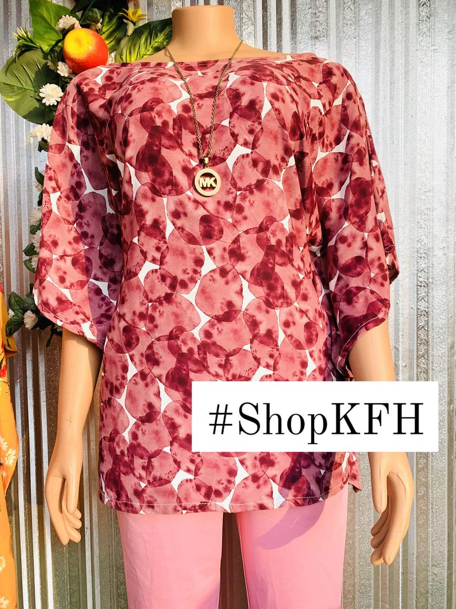 iamKemorahouse's tweet photo. New in.......📢📢📢📌📌📌📍✂️✂️✂️ From our #ReadyToWearCloset.
Freshly baked... Stay Fashionable!!!
Grab these beautiful #Tops from #KEMORAHOUSE and slay effortlessly.
Prices are attached to each.
#Kemorah
#shopkfh
# https://t.co/qMtqwyTvWu