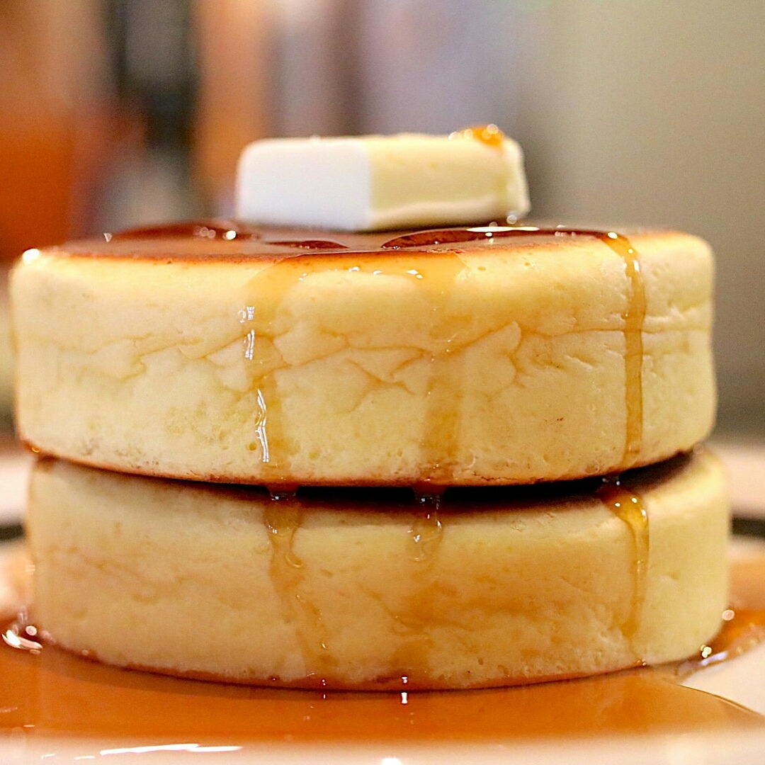 sweetxdessert's tweet photo. Fluffy pancakes 🥞 https://t.co/O2CQBbVxnm