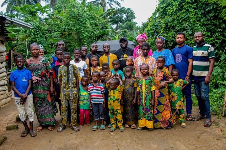 maxdrive_ai's tweet photo. MAX has donated a reCertified TVS Keke to Korede village( Just outside Ibadan ) to serve as a village ambulance/emergency vehicle.
We are doing our bit to foster healthier African communities.
#MAXCares
#MAX #community #csr #Africa #Donation #impact #Health https://t.co/a5jPJt2koa