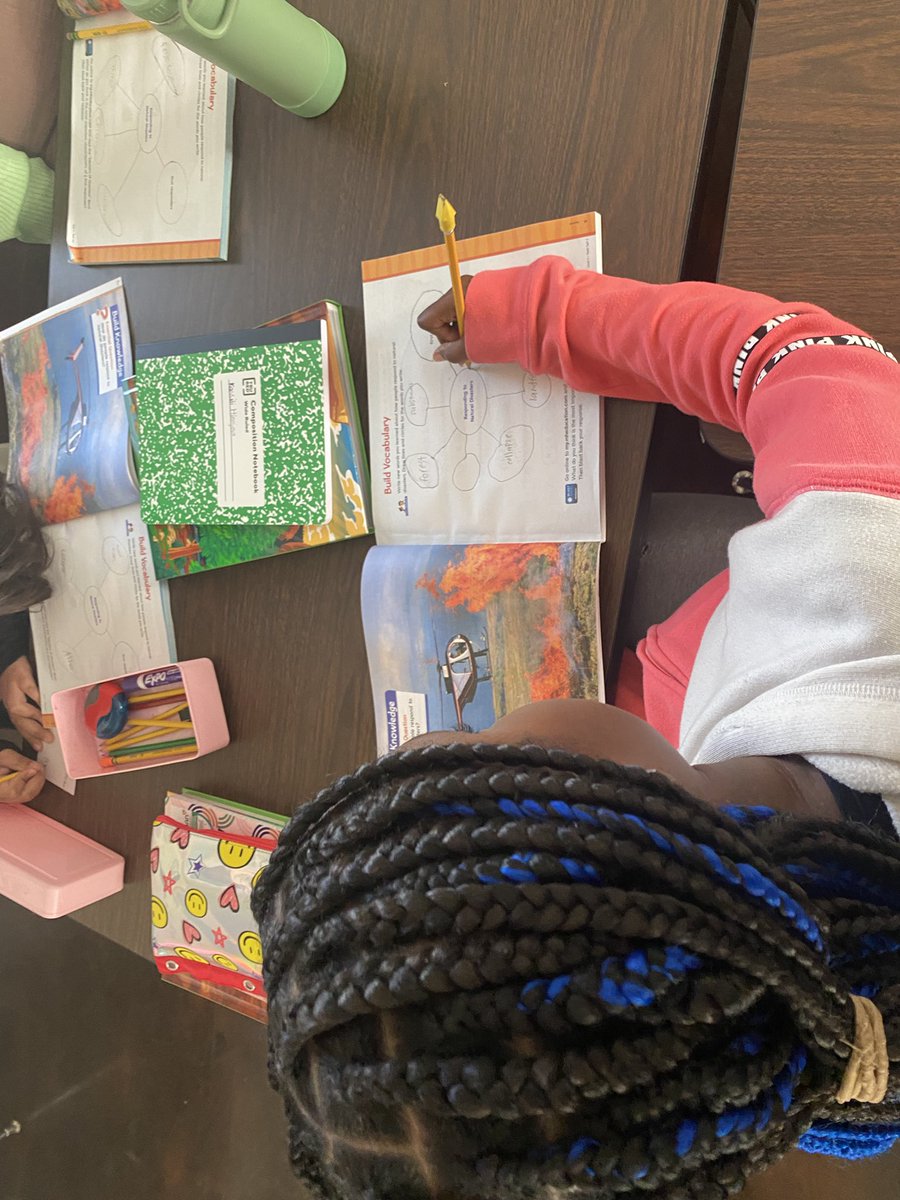 CCS Wonders is in FULL swing <a href="/StpesElem/">STPESElem</a>! #ccswonders #ccsontherise #ccsela <a href="/NatalieGodwin/">Natalie Godwin</a> <a href="/jenlloyd16/">Jennifer Lloyd</a> @CCSSuptConnelly <a href="/ccssecondaryed/">Jane Fields, Ed.D.</a>