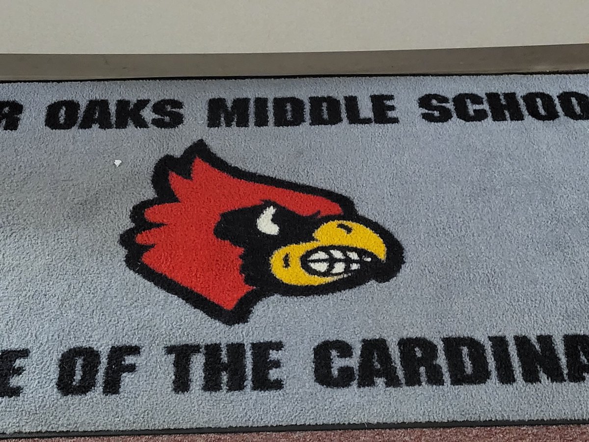 Had a great time greeting FOMS Cardinals on their 2nd day with a great MTSS Lead <a href="/Antnee07/">Anthony</a> <a href="/AshleyG60862004/">Ashley Gilbert</a> <a href="/JCPS_NC_MTSS/">Johnston County Public Schools MTSS</a> <a href="/TTHOMAS_ED/">Dr. Tamara Thomas</a> <a href="/DrNicholasKing/">Nicholas King</a>