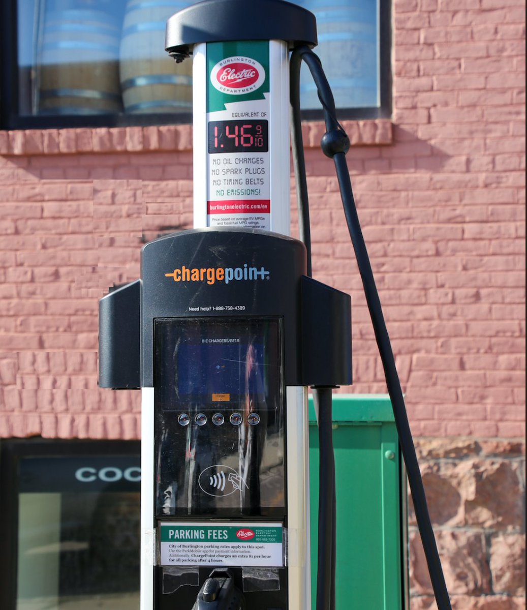 Vermont has an opportunity to ensure accessible electric vehicles for consumers and the climate!! 

Read this op-ed published in <a href="/GreenEnrgyTimes/">Green Energy Times</a> , co-authored by Vermont Natural Resources Council, <a href="/VoteGreenVT/">Vermont Conservation Voters</a> <a href="/VBSR/">VBSR</a> <a href="/CLF/">Conservation Law Foundation</a> <a href="/VTSierraClub/">Vermont Sierra Club</a> <a href="/VPIRG/">VPIRG</a>  
greenenergytimes.org/2022/08/vermon… #vtpoli