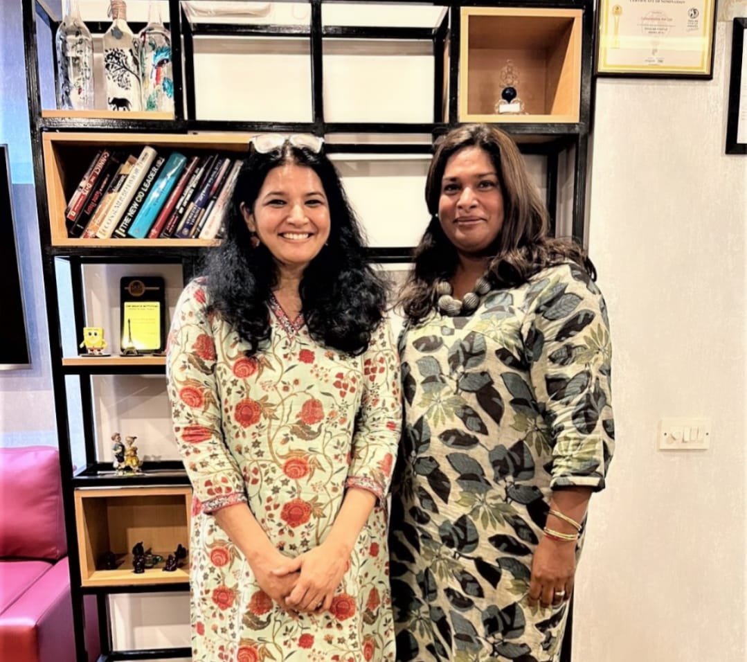 culturelytics's tweet photo. We were thrilled to meet last week with Dr. Kavita Abraham-Dowsing, a leading thinker and practitioner in organizational #culture and a Visiting Fellow from the London School of Economics.

With our combined expertise, we look forward to an exciting collaboration!

 #KnowYourCCQ https://t.co/pa9LBVx6lh