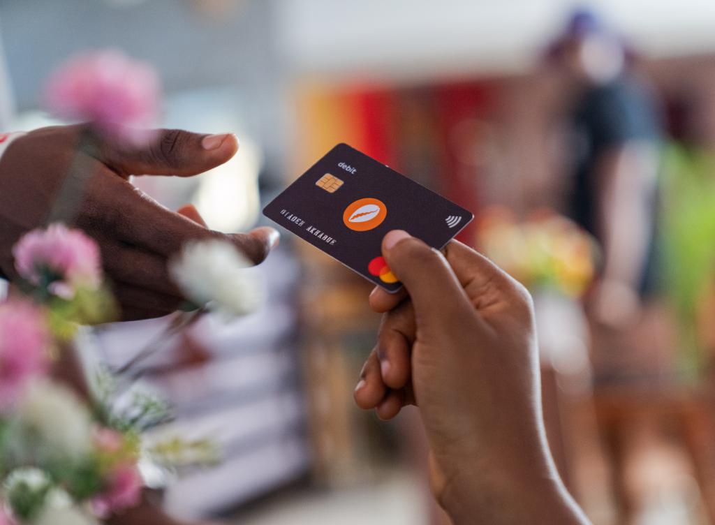 Mastercard MEA On Twitter Customers Will Also Receive A Physical Card how-to-update-expiration-date-in-apple-pay-youtube
