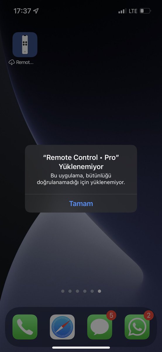 blackmrt0's tweet image. @ipast0re I can't reach the size.  please see notifications.  #ipastore