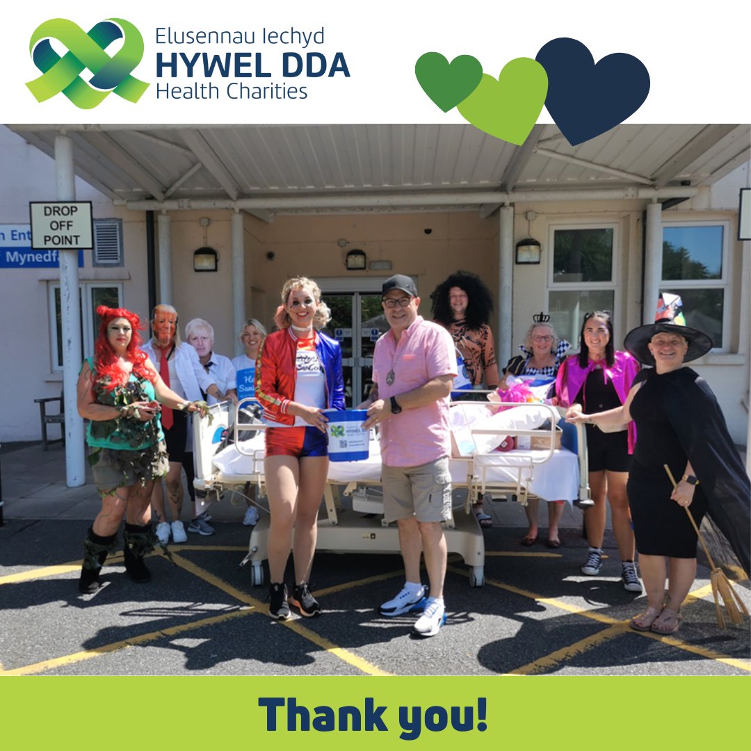 HywelDdaCharity's tweet photo. HUGE #WellDone to staff from Sunderland Ward, South Pembs Hospital who took part in a #BedPush on one of the hottest days of the year to raise funds for on-ward patient #wellbeing activities 😊

They raised a fab £1,000! 👏

#Diolch 💚 https://t.co/ZkOpotrbdV