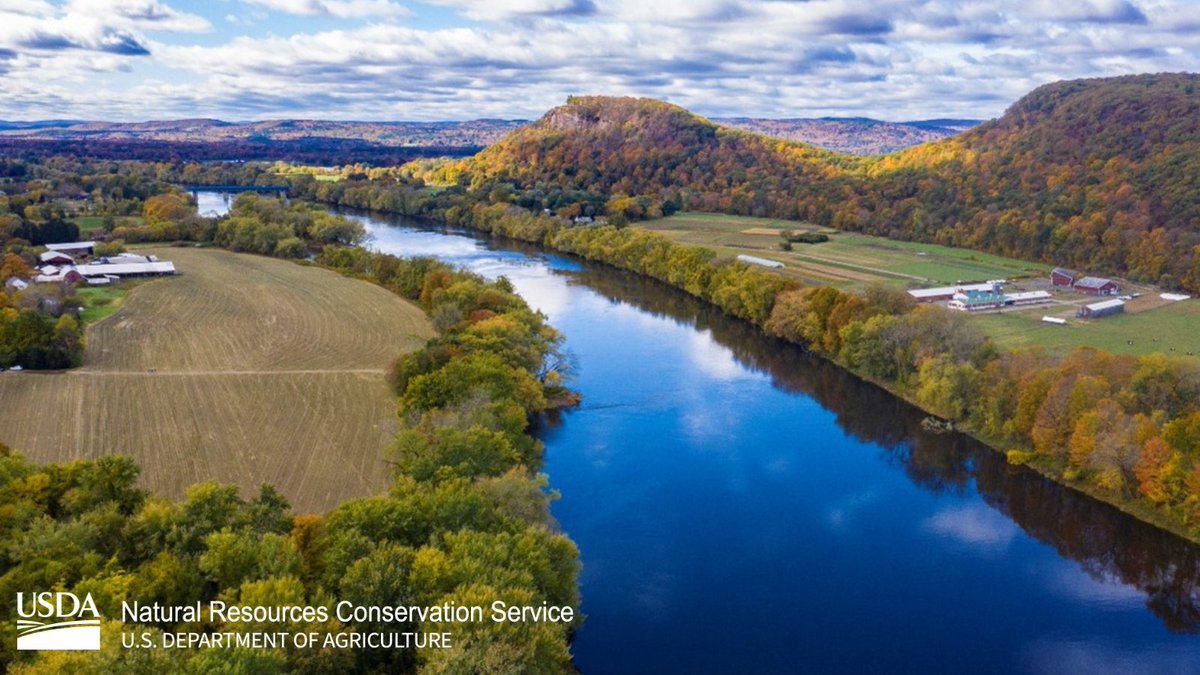 NRCS_WI's tweet photo. New resources offer #conservation partners step-by-step guidance through the #ACEP agricultural land #easements application process. @USDA_NRCS Learn more: https://t.co/xpfBPLMFUQ https://t.co/NfZQiEotqB