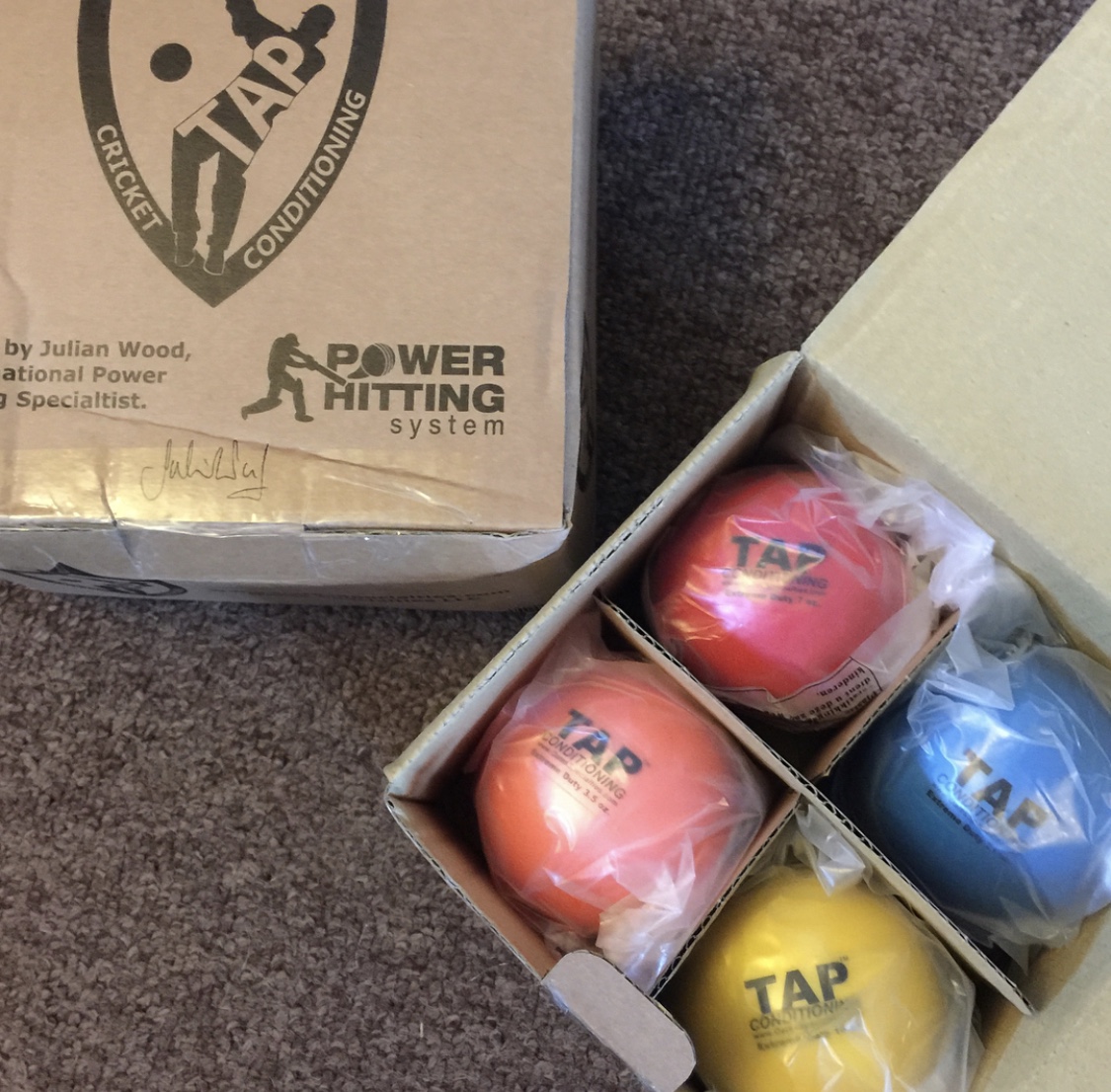 TAPCricket's tweet photo. TAP™ Cricket Weighted Balls🏏

The soft-shelled weighted balls are the ideal tool to help you develop power and accuracy so you can become the best batter possible!

Click the link below to get yours today! 

https://t.co/W4VdCNCuzg https://t.co/Ca5NV7rr0I