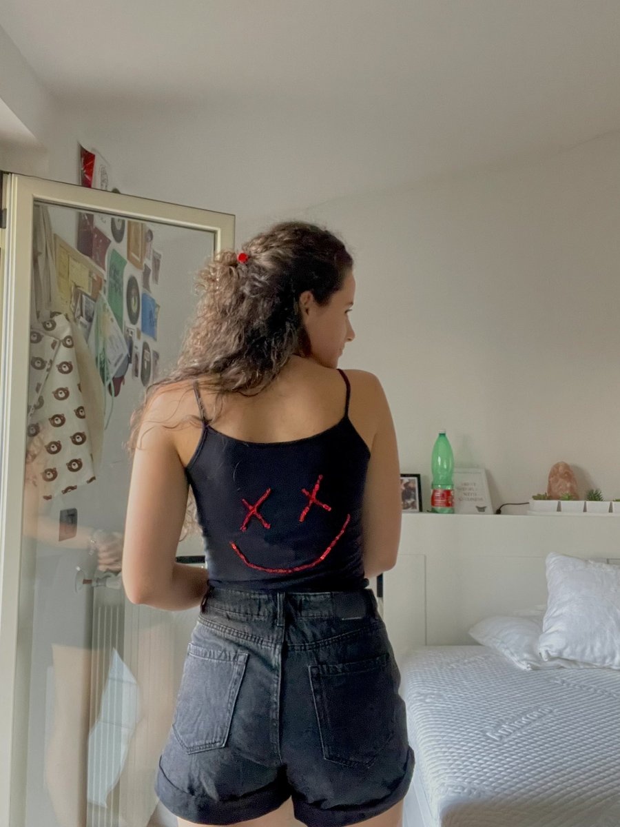 mmxdlibyh's tweet photo. #DressingForLTIT #LTIT
(saltato perché fa troppo caldo) https://t.co/E9oDGWzBq0
