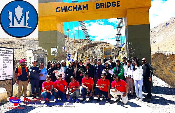 TheDrift9Manali's tweet photo. Why don't you plan for Spiti Valley Trip ???
π +91-7807859009 | +91-7807849009
#BhimakaliTemple #sanglavalley #chitkul #tabomonastery #dhankarmonastery #kaza #keymonastery #tabo #komic #hikim #langza #losar #chichambridge #chandrataal #ataltunnel #manali @TheDrift9Manali https://t.co/wBIMMLN1xU
