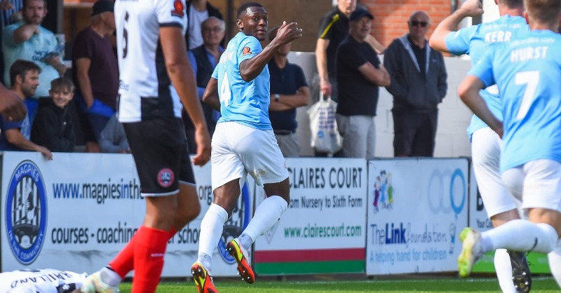 YorkCityFC's tweet photo. 📈 The club's start to the season
🔗 Forming partnerships in the heart of the defence
👨‍🎓 How a university degree has benefited him and his football

Defender Maxim Kouogun reflects on the past eight months with the Minstermen and what is hopefully to come.

#YCFC