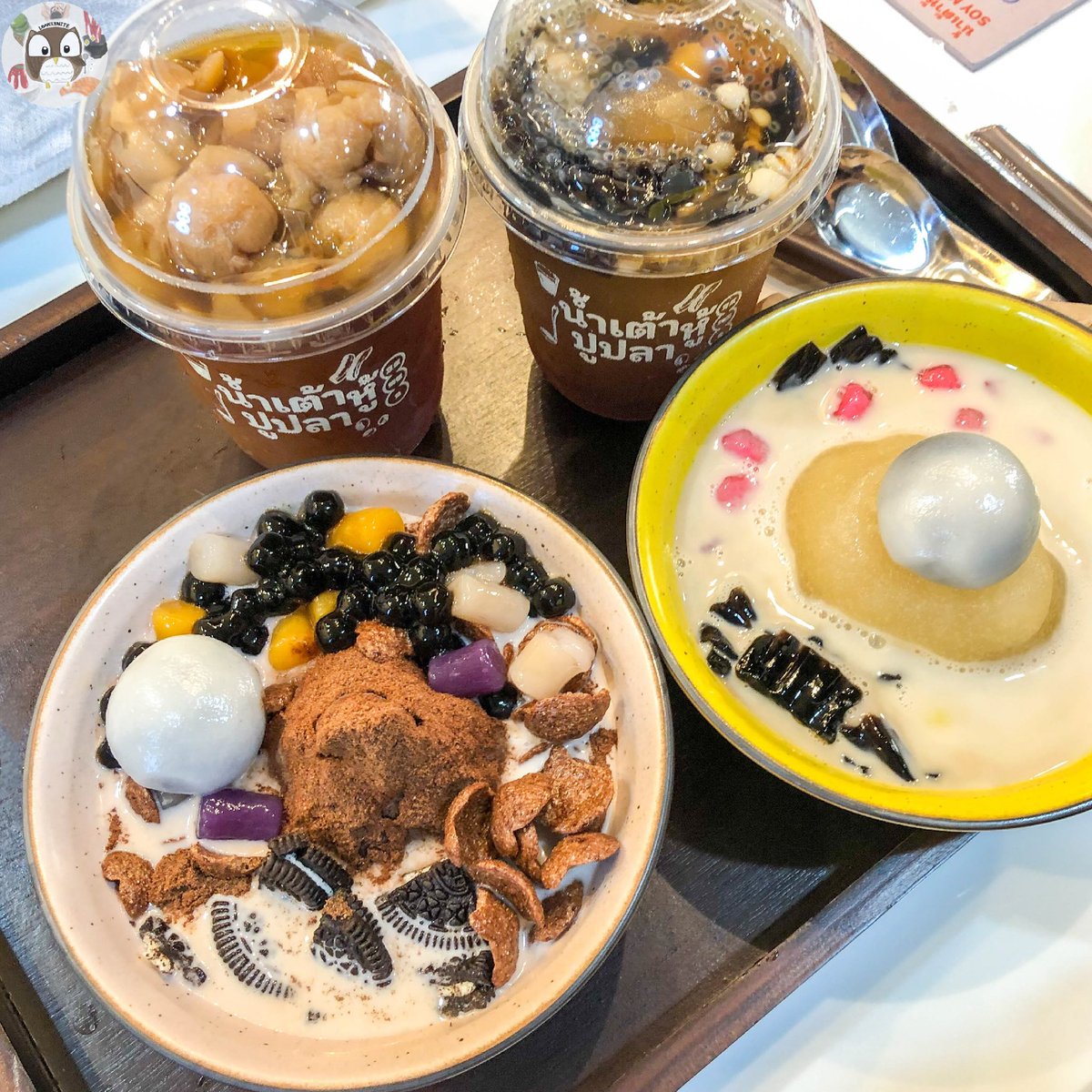 foodblogbkk's tweet photo. น้ำเต้าหู้ปูปลา คาเฟ่เปิดใหม่ตรงประตูผี ดีมากกก เต็ม 10 ไม่หัก ใครชอบกินน้ำเต้าหู้คือพีคจริง หอมอร่อยเข้มข้น พวกบัวลอยนมสดก็ดี ทีเด็ดอีกอย่างคือสเลอปี้ลำไย โคตรสดชื่น ลำไยจุกๆ เลิฟมาก อยากกินอีก🥺 @aroii https://t.co/5eoRUJH6qD