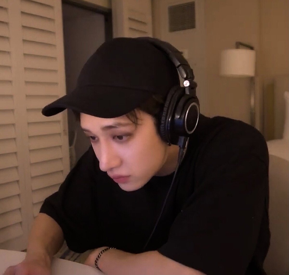 َ (@eb0ybchan) on Twitter photo 