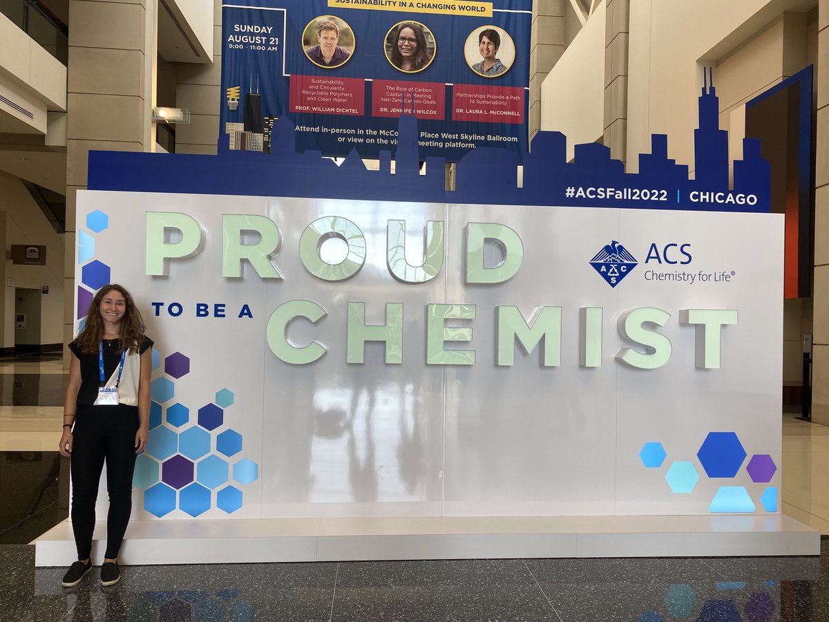 TheWolfPackGU's tweet photo. Eryn (@ErynLNelson) just presented at ACS Fall 2022 (#ACSFall2022) in Chicago last week on "iso(thio)cyanate probes that enable molecular recognition of amines, amino acids, alcohols, amino alcohols and diols for quantitative chirality sensing". https://t.co/5Iwedo03FT