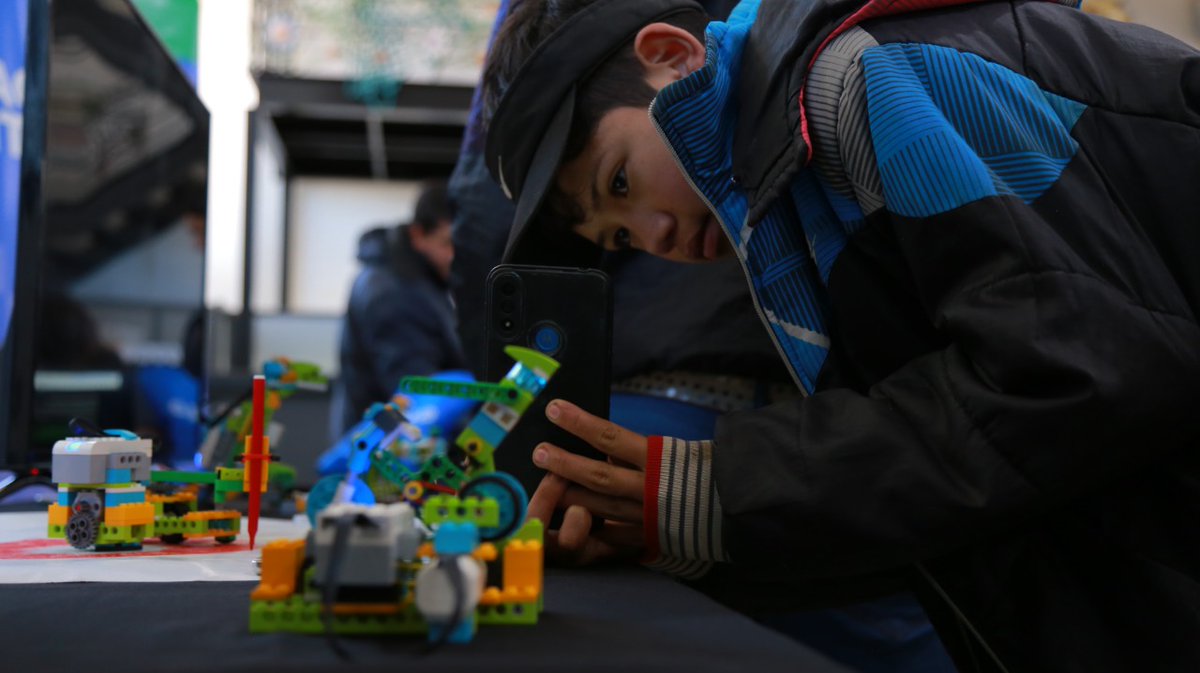 Modernización y Cercanía tweet media