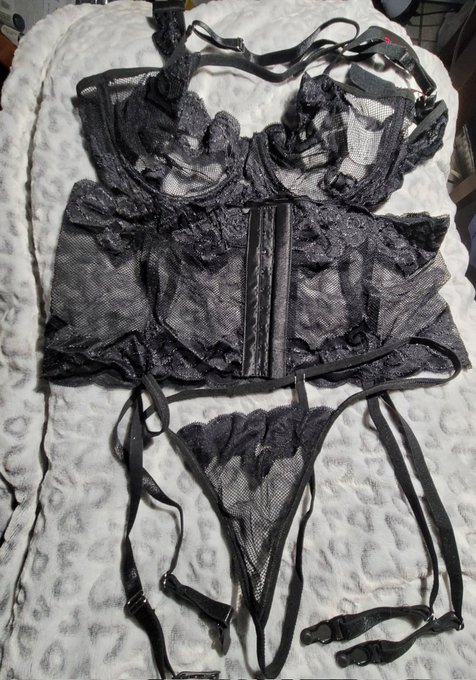 Not sure who sent this for my birthday. But whoever you are,  I took pics in this. Send me a screenshot<a href="/tag/gifts"class="tags"><span>#gifts</span></a><a href="/tag/birthdaysuit"class="tags"><span>#birthdaysuit</span></a>