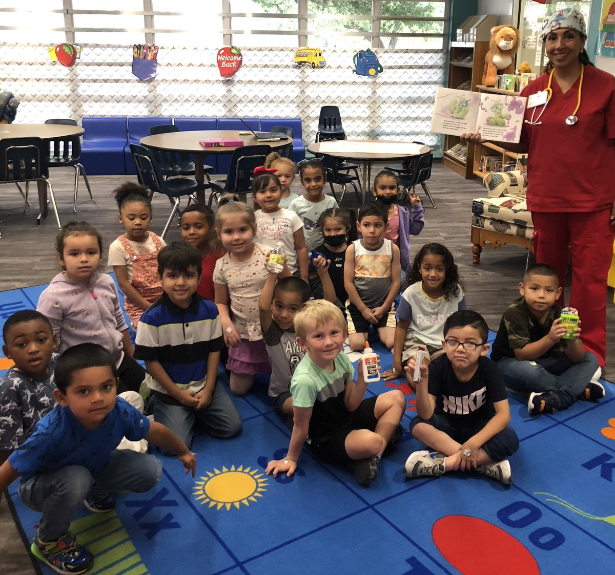 PVLionsRead's tweet photo. Kinder learned about taking care of library books with the book doctor and Mr. Wiggle at Pecan Valley Library. #ECISDtweets #ECISDreads #ECproud #pvlionpride #pvpridetweets https://t.co/vmWj2MfKUL