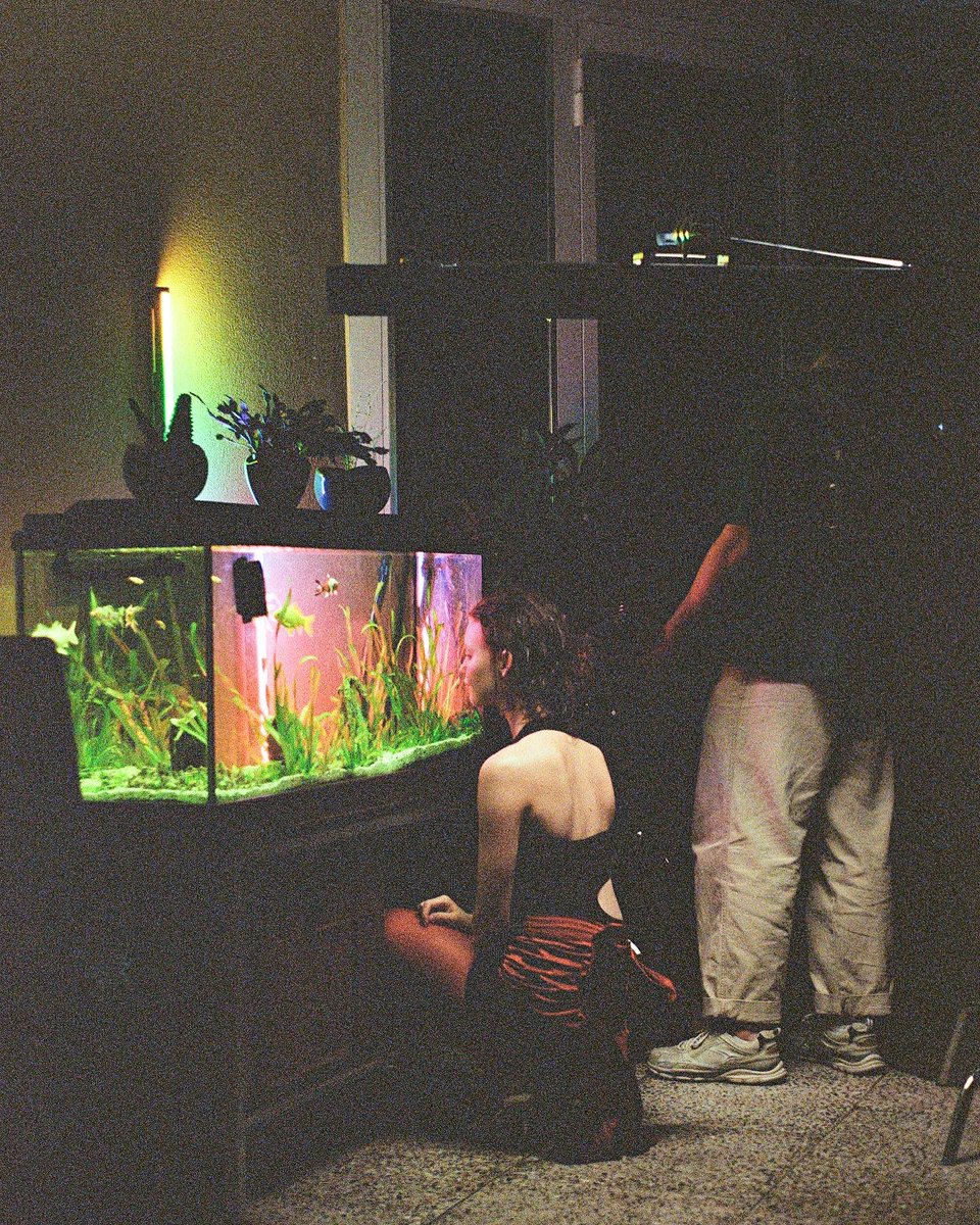 A few BTS shots of the video ❤️