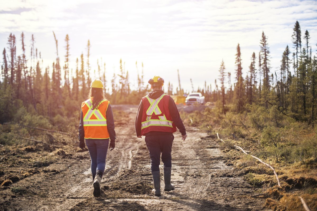 aeic_iaac's tweet image. Découvrez si vous êtes admissible à une aide financière pour participer à l’examen fédéral du projet #NickélifèreCrawford près de #Timmins en Ontario.
Participez au processus d’#évaluationImpact. 

Présentez une demande d’ici le 9 septembre 
👉bit.ly/3QWOhR4