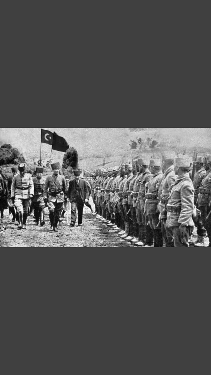 Birileri iyi baksın bu bir oyun deyildi 
Ya İSTİKLAL ya ÖLÜM dü,,