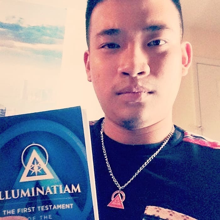 Brotherhoodill4's tweet photo. Join the Illuminati,  Email.. Illuminatikingdom59@gmail.com https://t.co/XVPoaXXssQ
